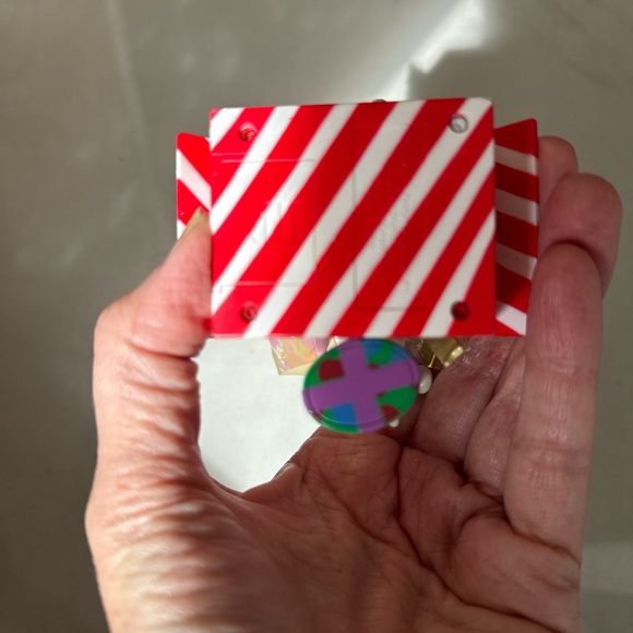 Festive Betty Boop Ornament/Figurine with Dog. - Picture 4 of 6